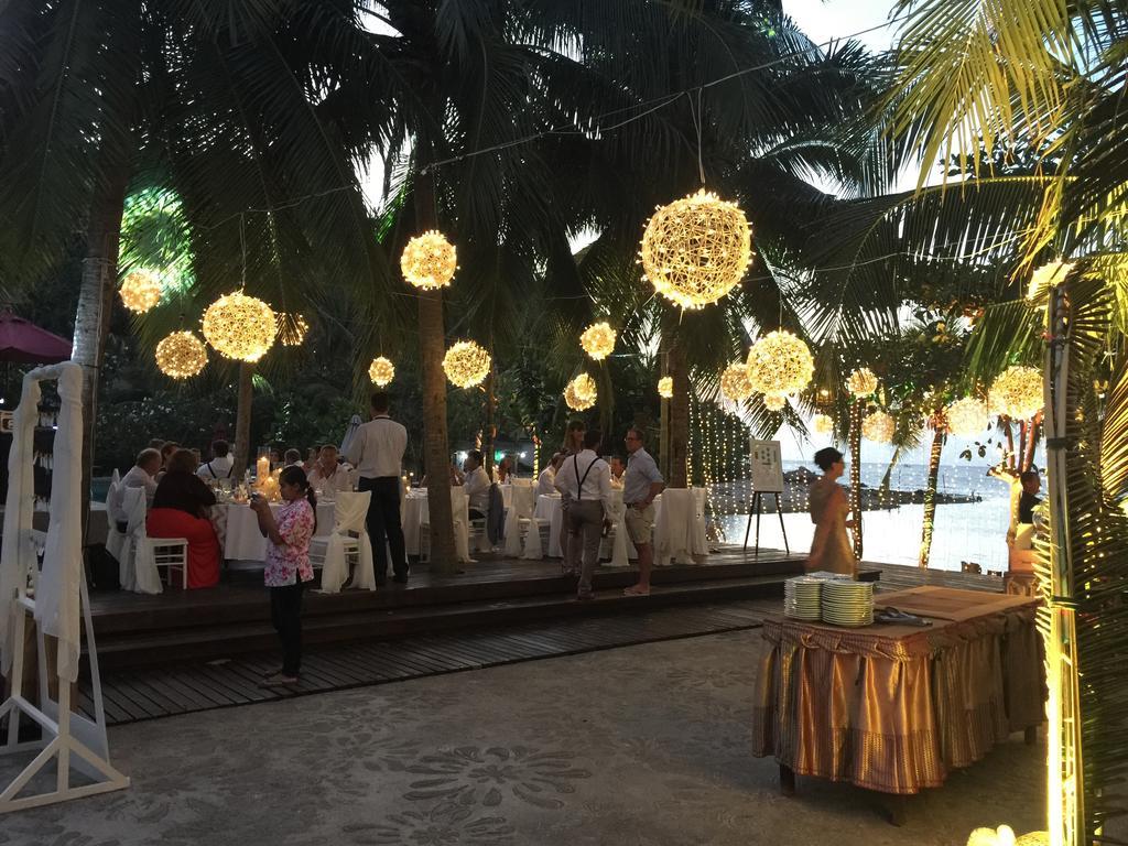 Salad Buri Resort- Sha Extra Plus Salad Beach Exterior photo